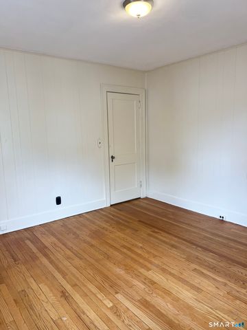 118 Cambridge Street, West Hartford, CT 06110