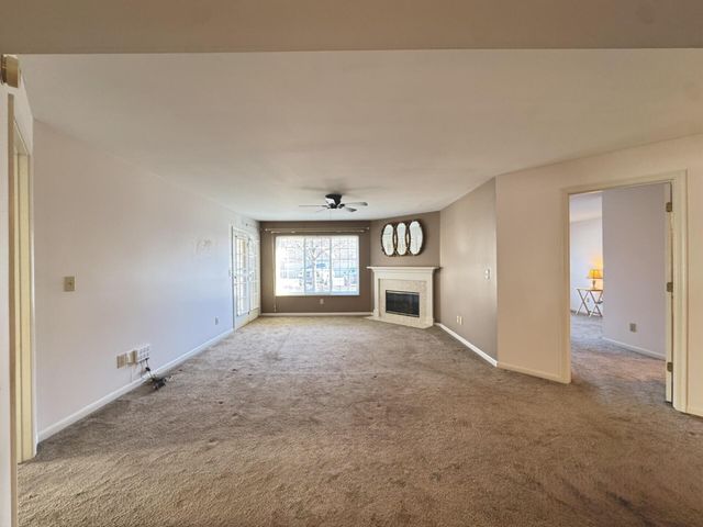 568 Cloverfield Lane, 201, Fort Wright, KY 41011