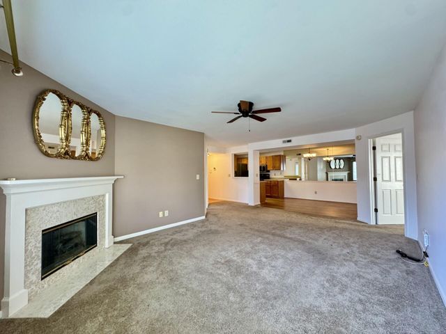 568 Cloverfield Lane, 201, Fort Wright, KY 41011