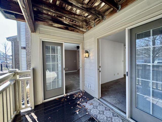 568 Cloverfield Lane, 201, Fort Wright, KY 41011