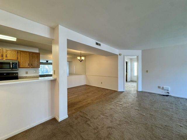 568 Cloverfield Lane, 201, Fort Wright, KY 41011