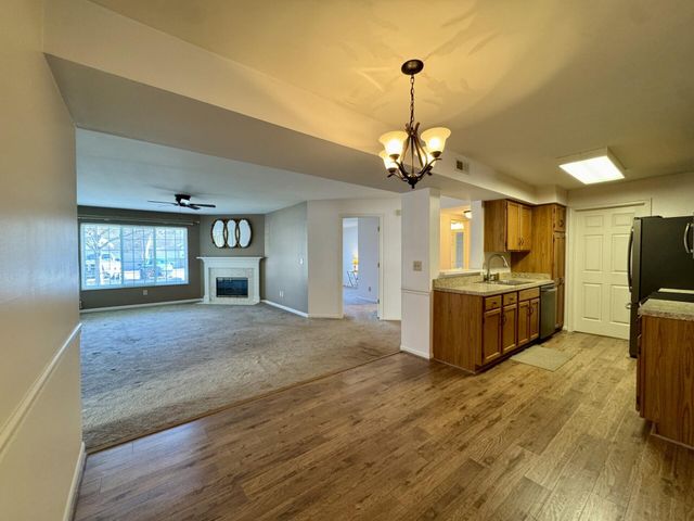 568 Cloverfield Lane, 201, Fort Wright, KY 41011