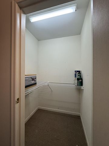 568 Cloverfield Lane, 201, Fort Wright, KY 41011