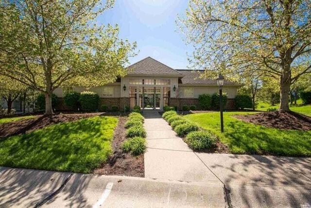 568 Cloverfield Lane, 201, Fort Wright, KY 41011