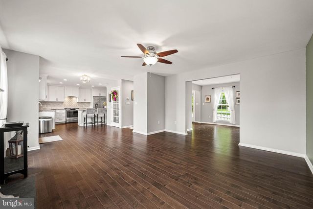 15 BLUE BIRD LN, Cochranville, PA 19330