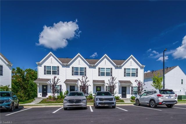 3160 Fall Hills Drive, Winston-salem, NC 27103
