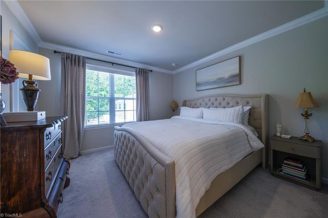 3160 Fall Hills Drive, Winston-salem, NC 27103