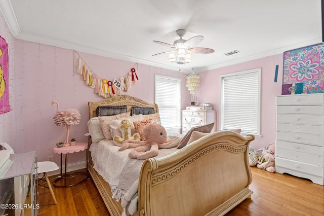 1 E River Drive, Beaufort, SC 29907