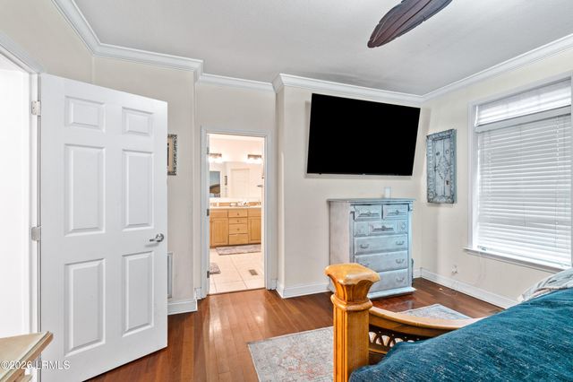 1 E River Drive, Beaufort, SC 29907