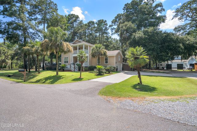 1 E River Drive, Beaufort, SC 29907