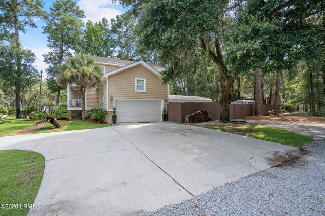 1 E River Drive, Beaufort, SC 29907