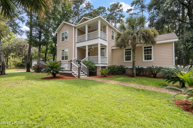 1 E River Drive, Beaufort, SC 29907