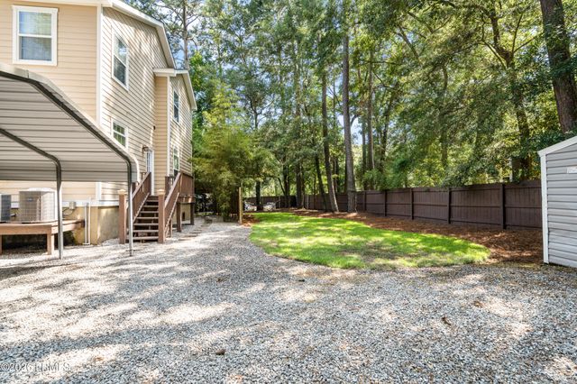 1 E River Drive, Beaufort, SC 29907