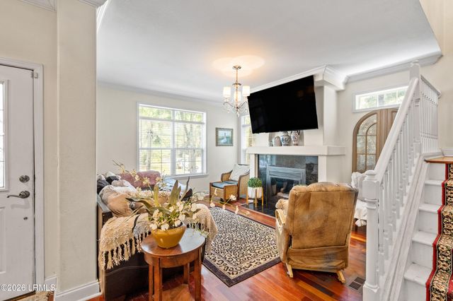 1 E River Drive, Beaufort, SC 29907