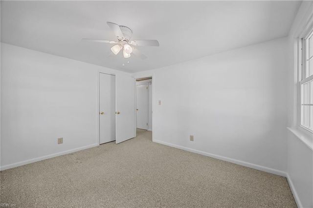 54 Pine LN, Windsor, VA 23487