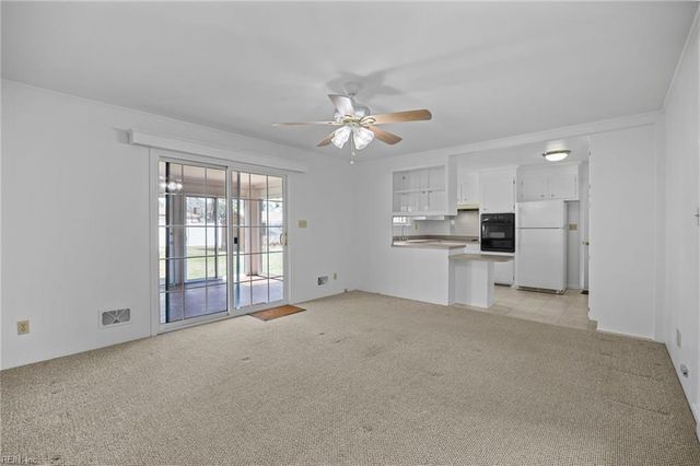 54 Pine LN, Windsor, VA 23487