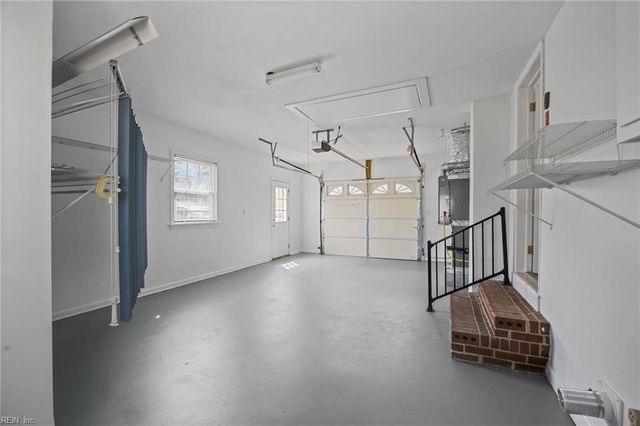 54 Pine LN, Windsor, VA 23487