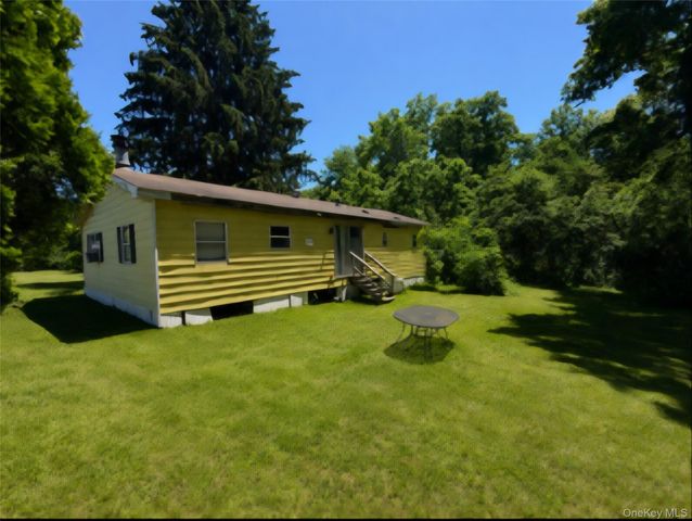 514 Mark Twain Drive, Walden, NY 12586