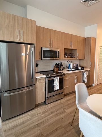 301 Guest St 304, Boston, MA 02134