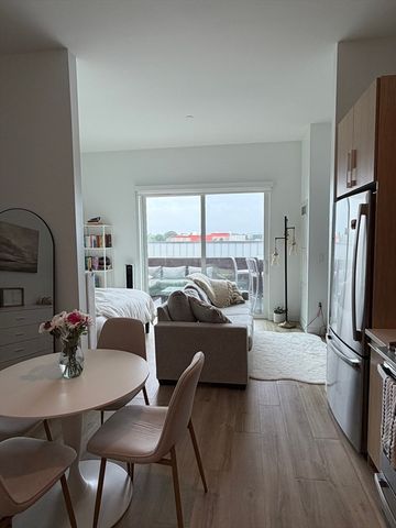 301 Guest St 304, Boston, MA 02134