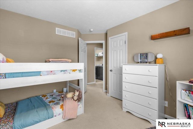 14819 Grebe Street, Bennington, NE 68007