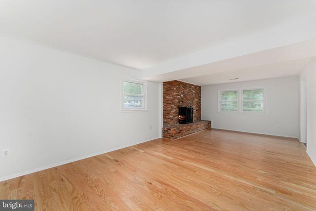 13003 ORLEANS ST, Woodbridge, VA 22192