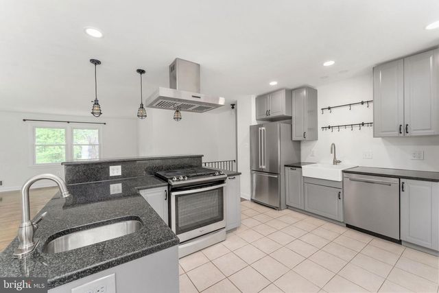 13003 ORLEANS ST, Woodbridge, VA 22192