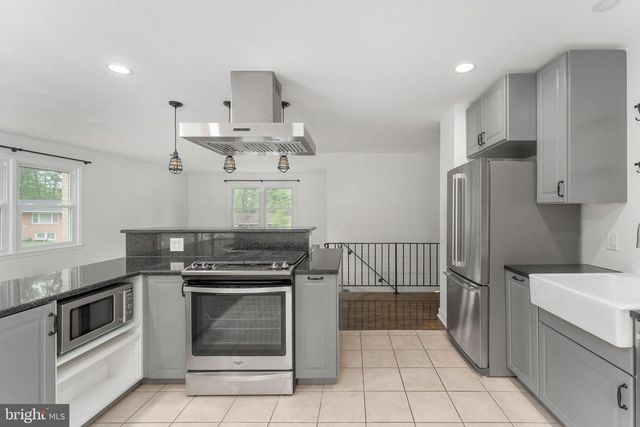 13003 ORLEANS ST, Woodbridge, VA 22192