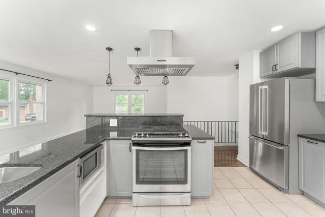 13003 ORLEANS ST, Woodbridge, VA 22192