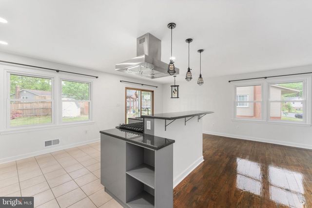 13003 ORLEANS ST, Woodbridge, VA 22192