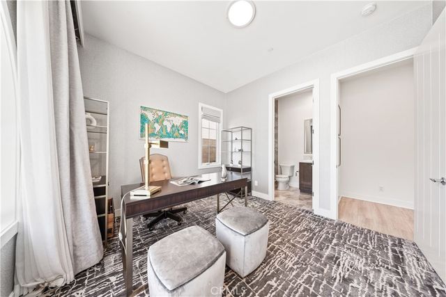 114 Interstellar, Irvine, CA 92618