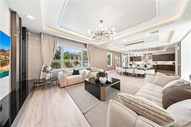 114 Interstellar, Irvine, CA 92618