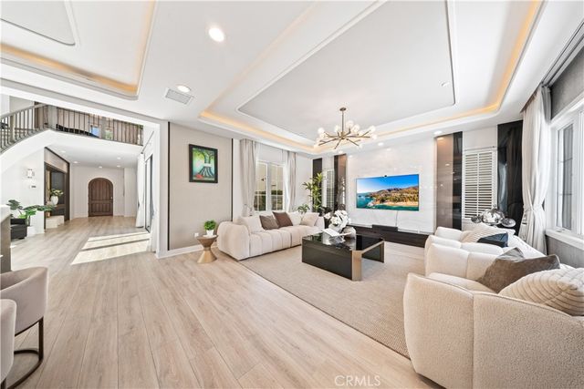 114 Interstellar, Irvine, CA 92618