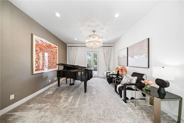 114 Interstellar, Irvine, CA 92618