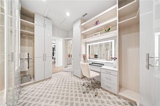 114 Interstellar, Irvine, CA 92618