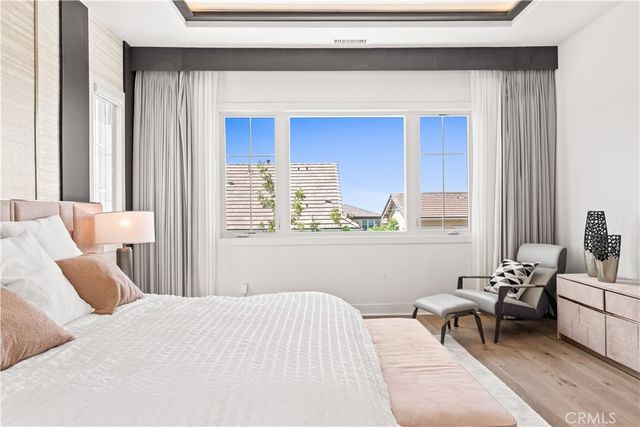 114 Interstellar, Irvine, CA 92618
