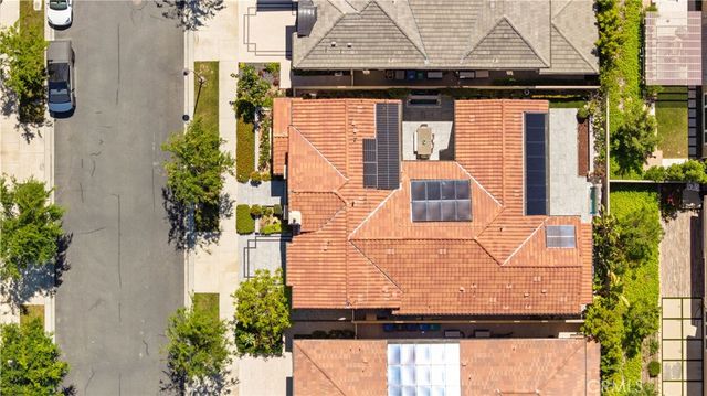 114 Interstellar, Irvine, CA 92618
