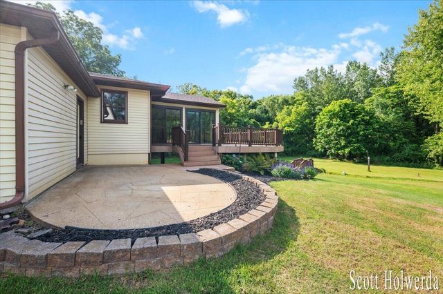 1455 100th Street Sw, Byron Twp, MI 49315