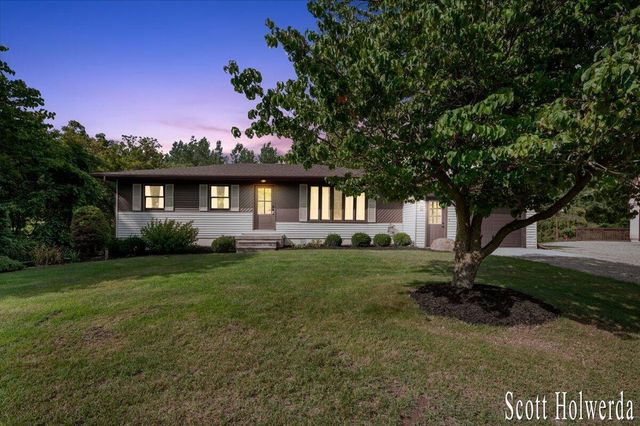 1455 100th Street Sw, Byron Twp, MI 49315