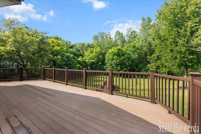1455 100th Street Sw, Byron Twp, MI 49315