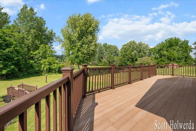 1455 100th Street Sw, Byron Twp, MI 49315