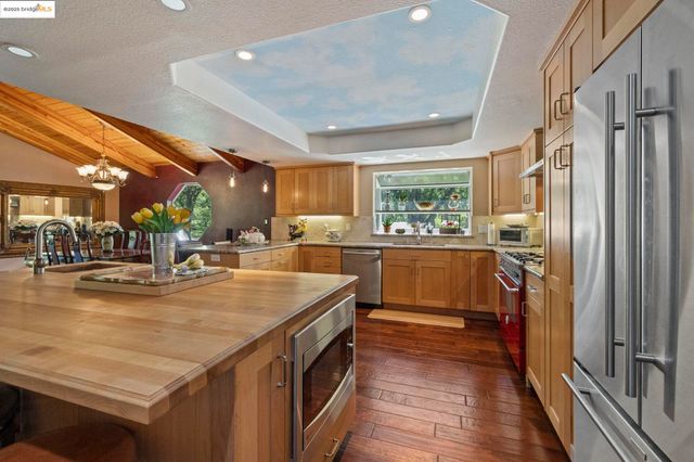 19400 Reid Circle, Groveland, CA 95321