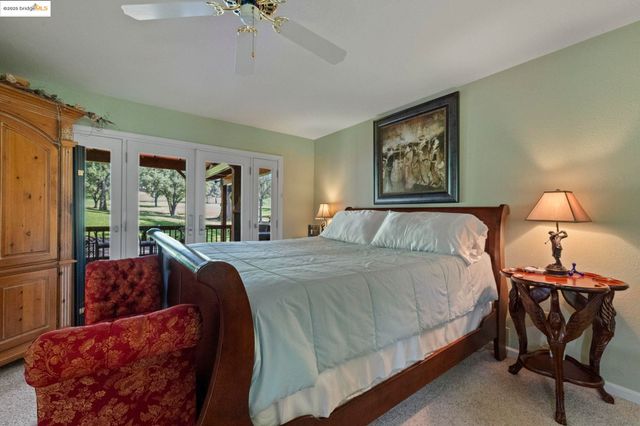 19400 Reid Circle, Groveland, CA 95321