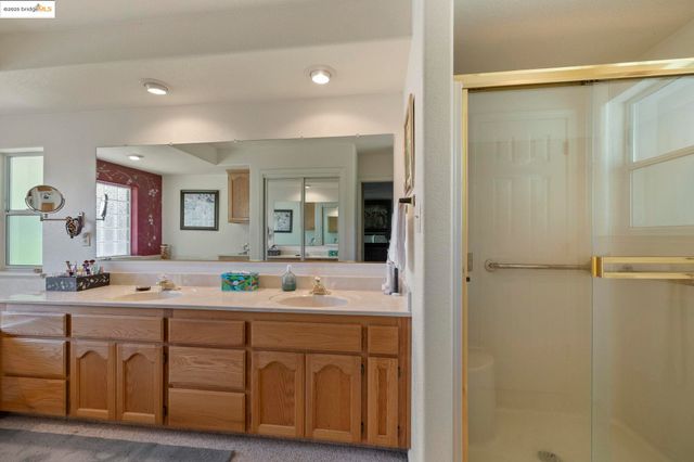 19400 Reid Circle, Groveland, CA 95321