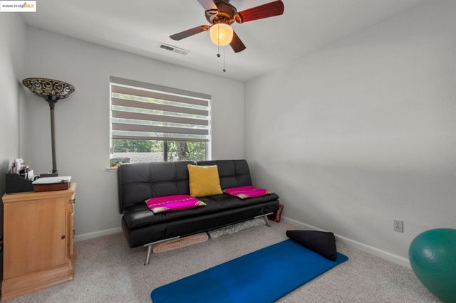 19400 Reid Circle, Groveland, CA 95321