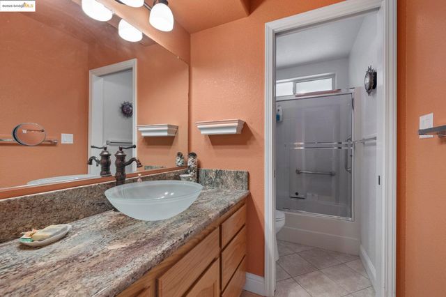 19400 Reid Circle, Groveland, CA 95321