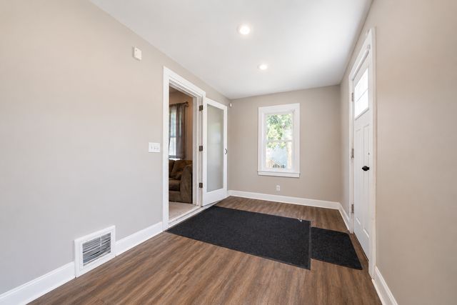 1414 Xerxes Avenue N, Minneapolis, MN 55411