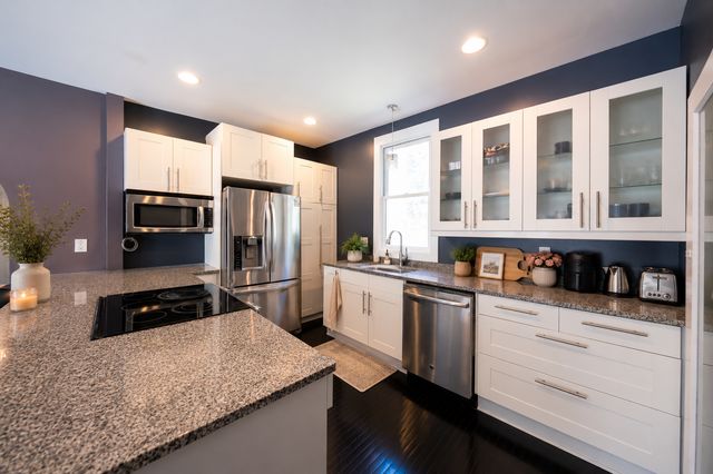1414 Xerxes Avenue N, Minneapolis, MN 55411