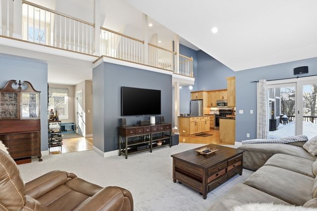 15 Gilson Road, Groton, MA 01450