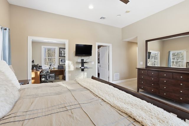 15 Gilson Road, Groton, MA 01450